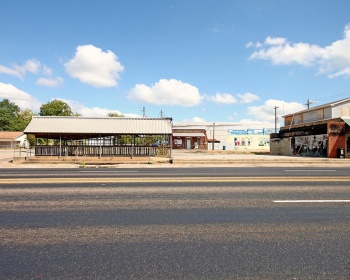 110 Front St, Hawkins, Texas 75765, ,Building,For Sale,Front St,10113677